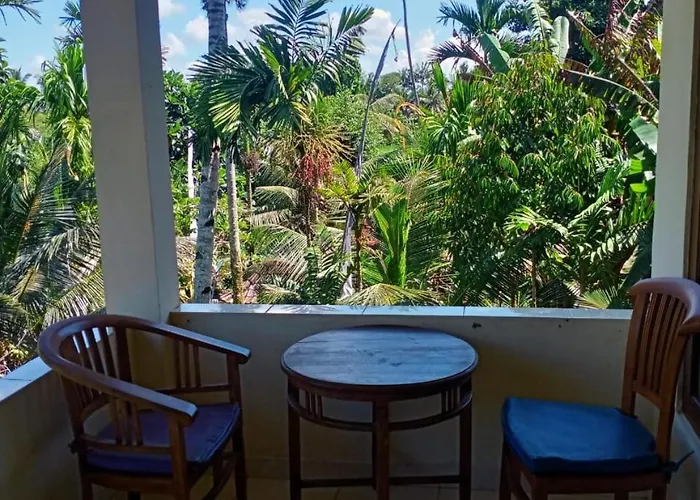 Pragifani House Kutuh Casa de hóspedes