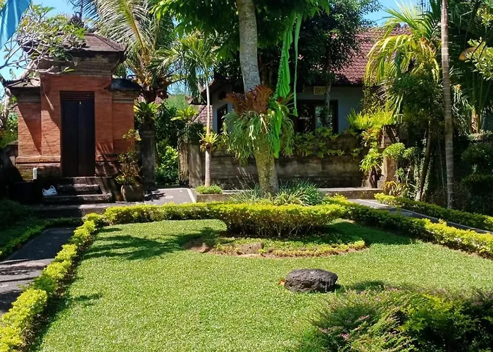 Pragifani House Kutuh